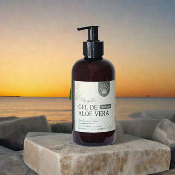 Organic Aloe Vera Gel from Portugal: Natural Skincare with Jojoba and Vitamin E Hydration
